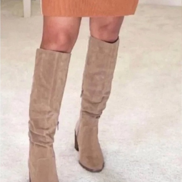 Universal Thread Harlan Dress Boots Taupe - Picture 4 of 6